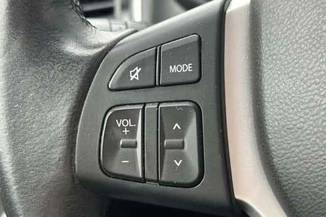 Suzuki SX4 S-Cross (2016) thumbnail 10