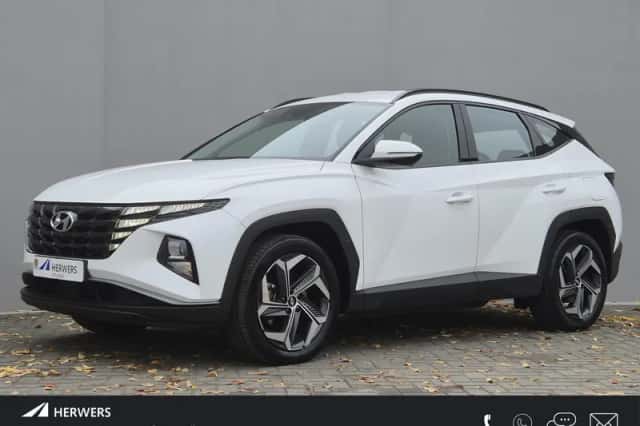 Hyundai Tucson (2022) thumbnail 1