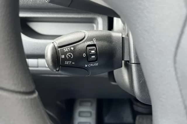 Peugeot E-Expert (2023) thumbnail 20