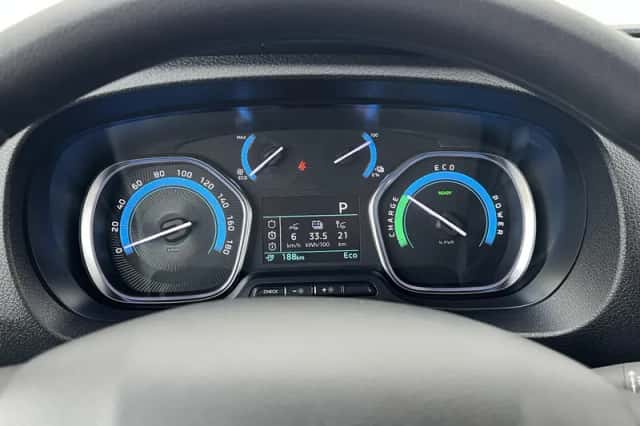 Peugeot E-Expert (2023) thumbnail 23