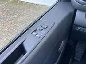 Peugeot E-Expert (2023) thumbnail 9