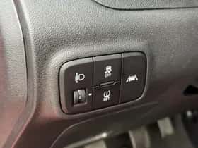 Hyundai i10 (2021) thumbnail 24