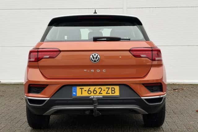 Volkswagen T-Roc (2019) thumbnail 30