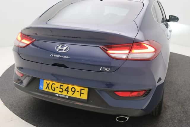 Hyundai i30 (2019) thumbnail 57