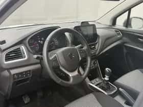 Suzuki S-Cross (2025) thumbnail 36