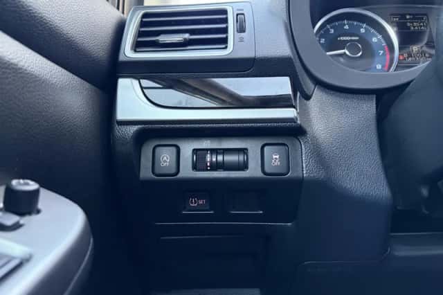 Subaru XV (2016) thumbnail 16