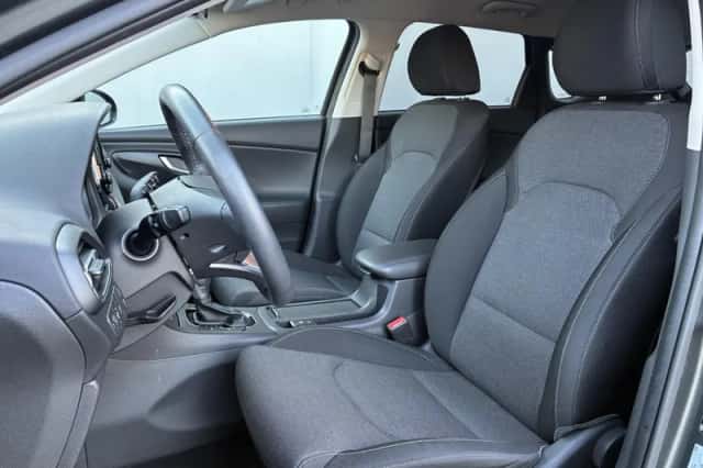 Hyundai i30 (2022) thumbnail 24