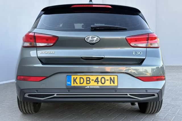 Hyundai i30 (2022) thumbnail 31