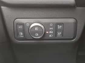 Ford Kuga (2023) thumbnail 52