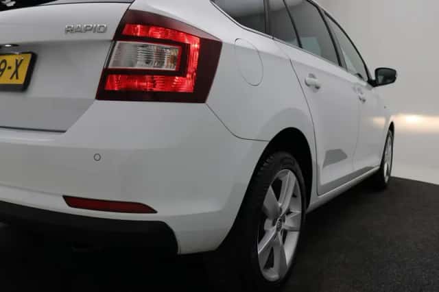 Škoda Rapid (2019) thumbnail 53
