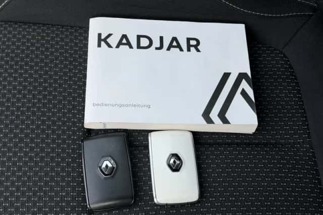 Renault Kadjar (2022) thumbnail 4