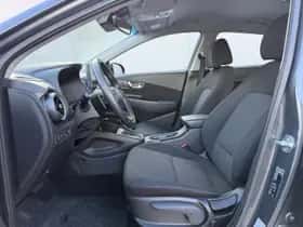 Hyundai Kona (2021) thumbnail 13