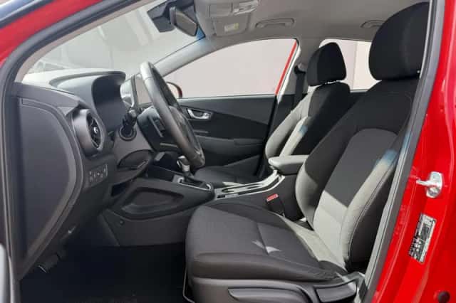 Hyundai Kona (2022) thumbnail 9