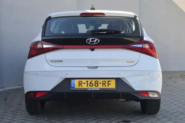 Hyundai i20 (2022) thumbnail 23