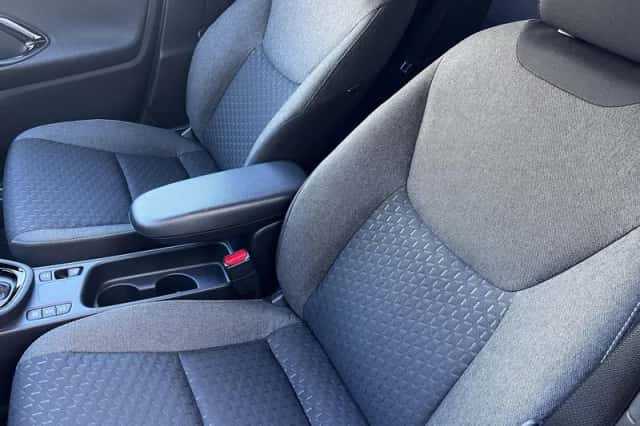 Toyota Yaris Cross (2025) thumbnail 27