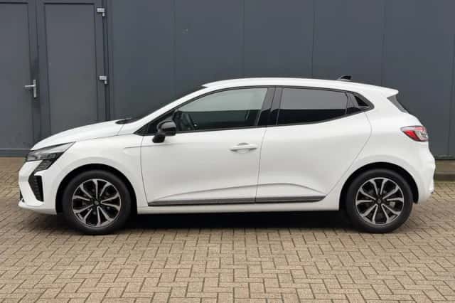 Renault Clio (2025) thumbnail 8