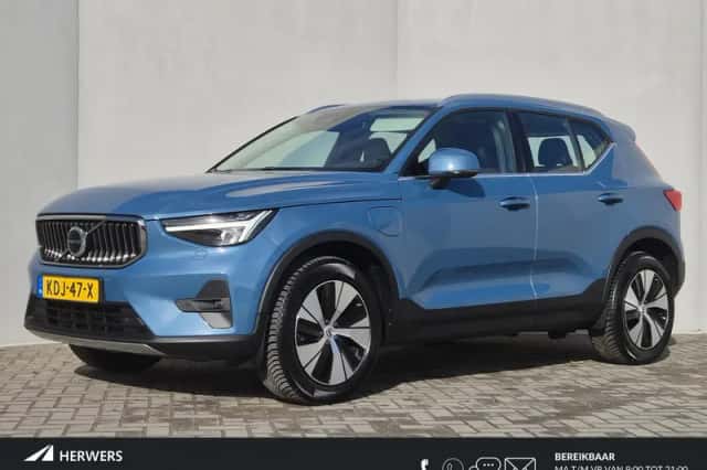 Volvo XC40 (2022) thumbnail 1