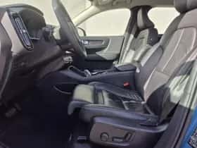 Volvo XC40 (2022) thumbnail 15