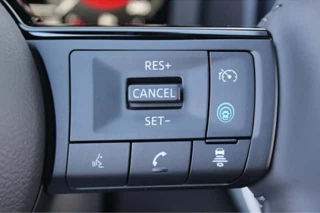 Nissan Qashqai (2024) thumbnail 6