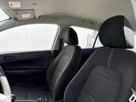Kia Picanto (2018) thumbnail 24