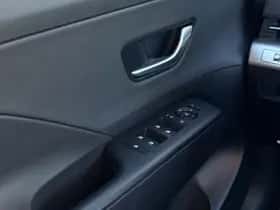 Hyundai Kona (2025) thumbnail 19