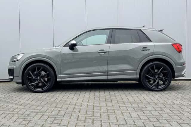 Audi SQ2 (2019) thumbnail 7