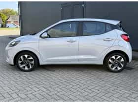 Hyundai i10 (2024) thumbnail 9