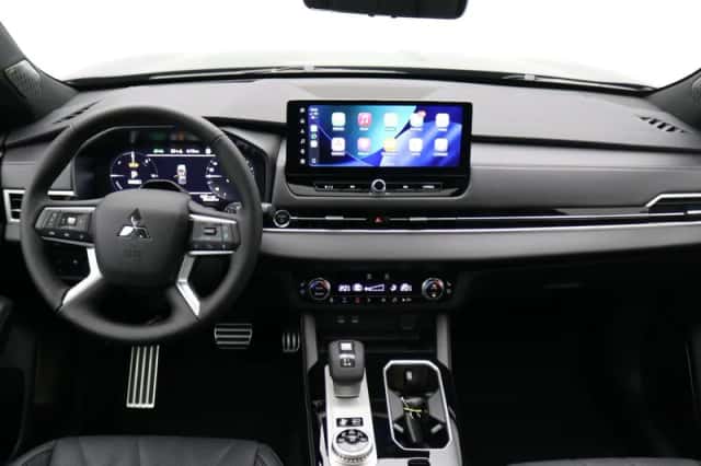 Mitsubishi Outlander (2026) thumbnail 2