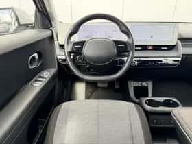Hyundai Ioniq 5 (2023) thumbnail 33