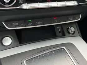Audi Q5 (2021) thumbnail 36