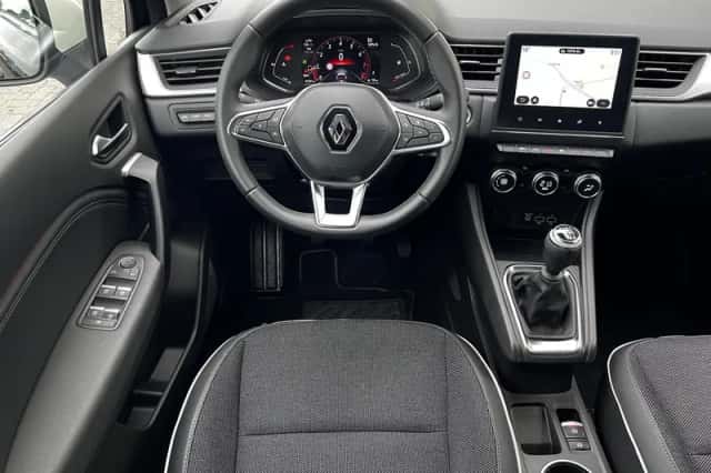 Renault Captur (2023) thumbnail 19