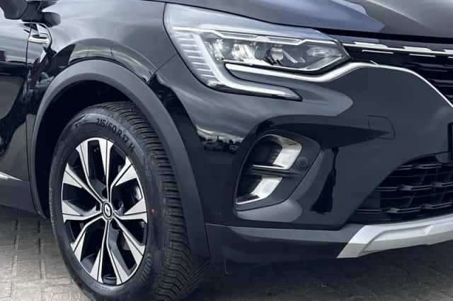 Renault Captur (2023) thumbnail 35