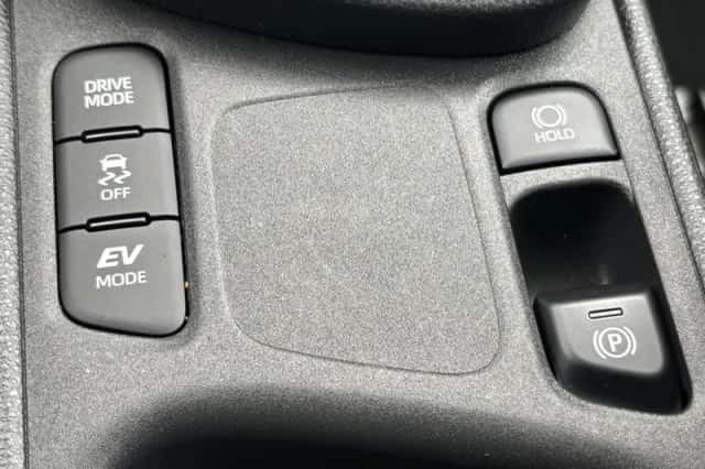 Toyota Yaris Cross (2021) thumbnail 30