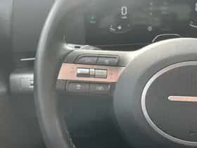 Hyundai Kona (2023) thumbnail 13