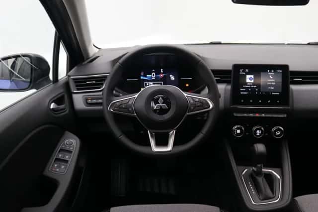 Mitsubishi Colt (2026) thumbnail 2