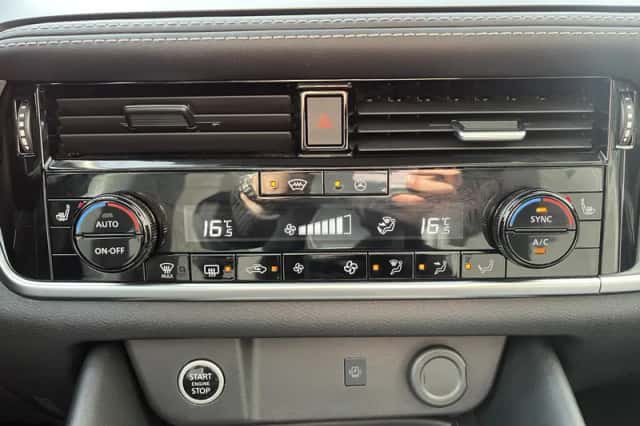 Nissan Qashqai (2025) thumbnail 4