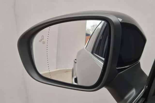 Mitsubishi ASX (2025) thumbnail 37