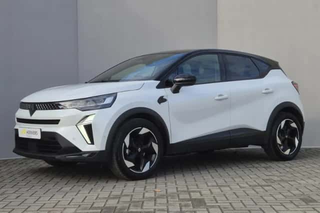 Renault Captur (2024) thumbnail 1