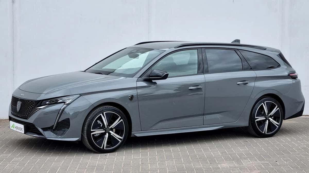 Peugeot 308 (2025) — foto 1