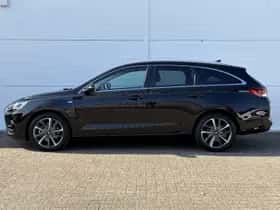 Hyundai i30 (2023) thumbnail 12