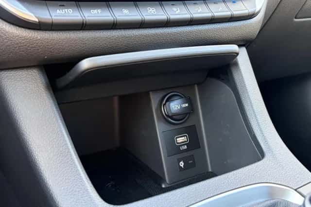 Hyundai i30 (2023) thumbnail 26