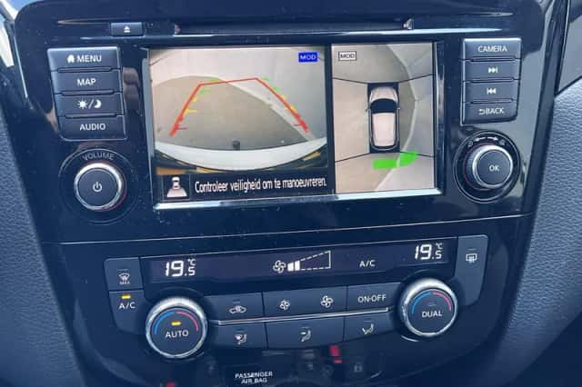 Nissan Qashqai (2021) thumbnail 5