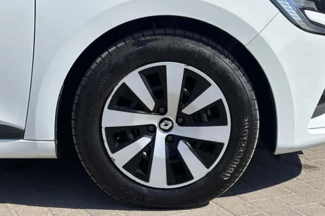 Renault Clio (2022) thumbnail 14
