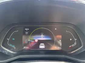 Renault Clio (2022) thumbnail 25