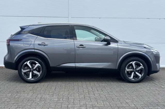 Nissan Qashqai (2023) thumbnail 17
