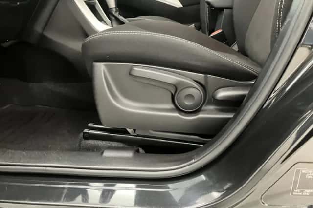Suzuki S-Cross (2019) thumbnail 24