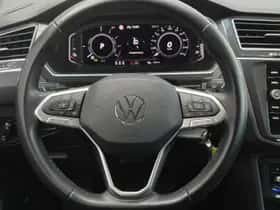 Volkswagen Tiguan (2022) thumbnail 15