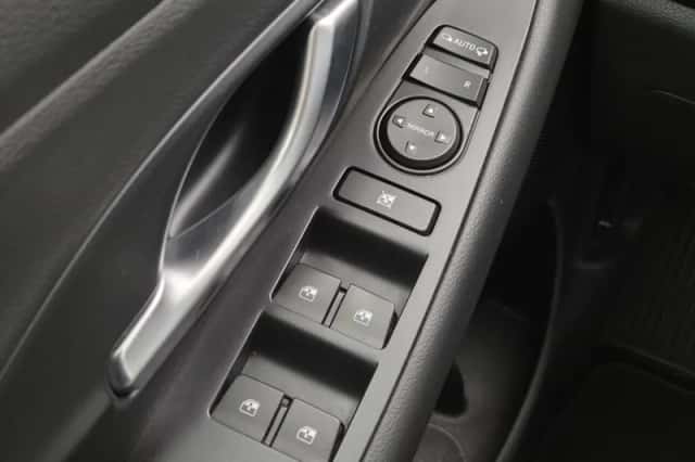 Hyundai i30 (2021) thumbnail 18