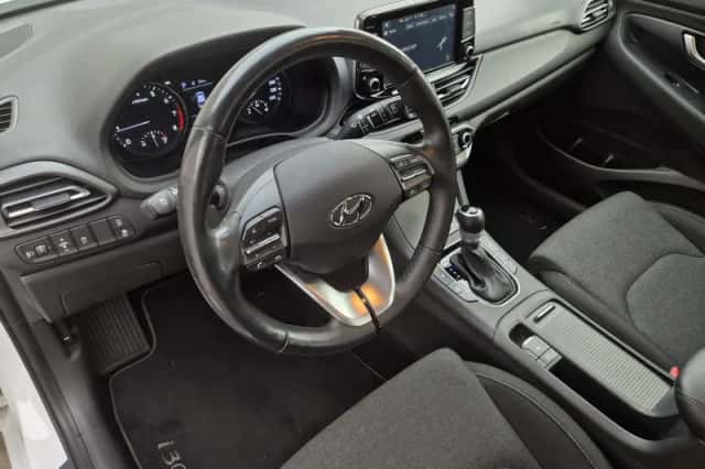 Hyundai i30 (2021) thumbnail 20