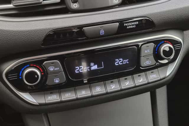 Hyundai i30 (2021) thumbnail 23